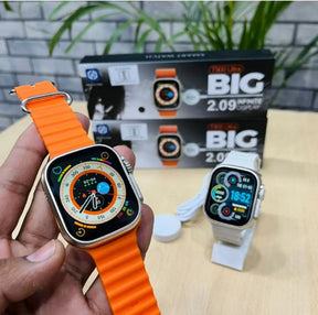 T900 Ultra Big 2.09 Display Smart Watch Series 8 Built In game